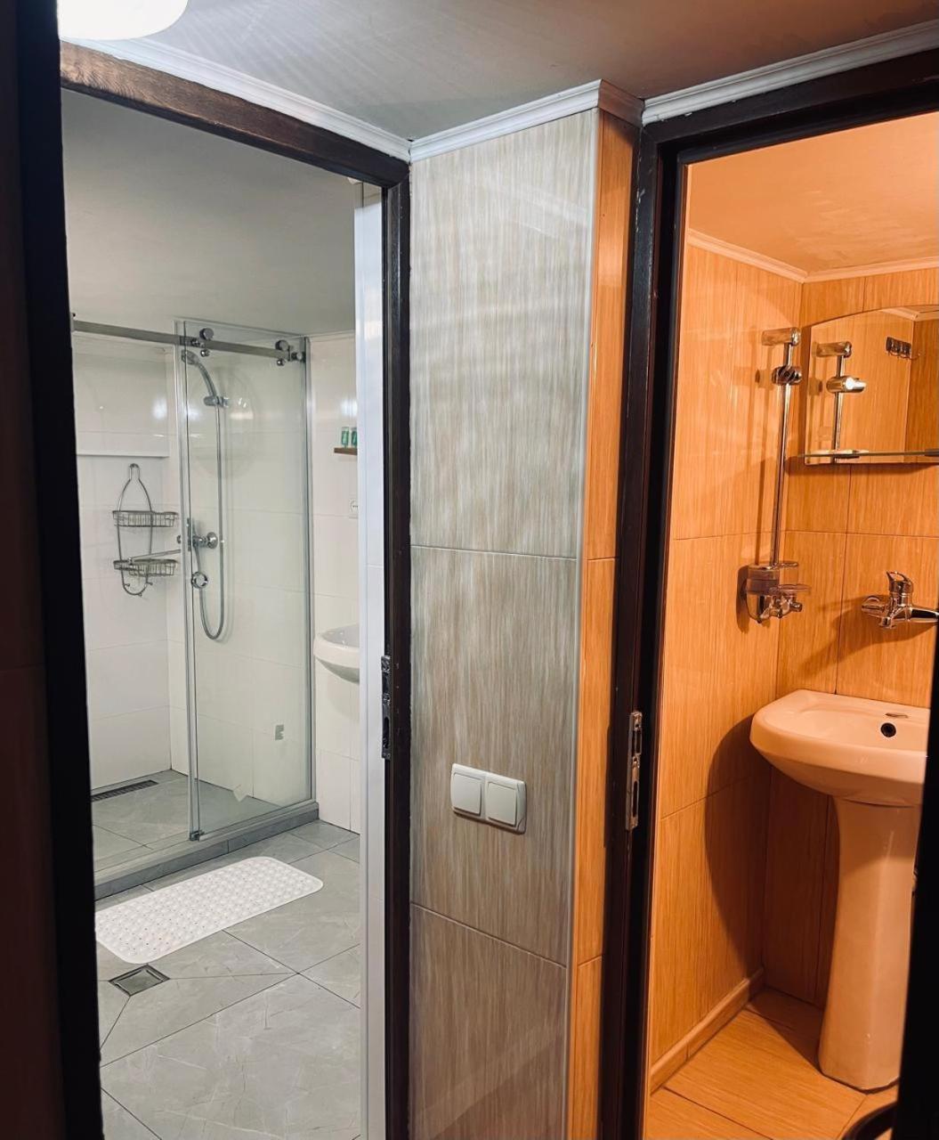 Tbilisi Tower Apartment Bagian luar foto
